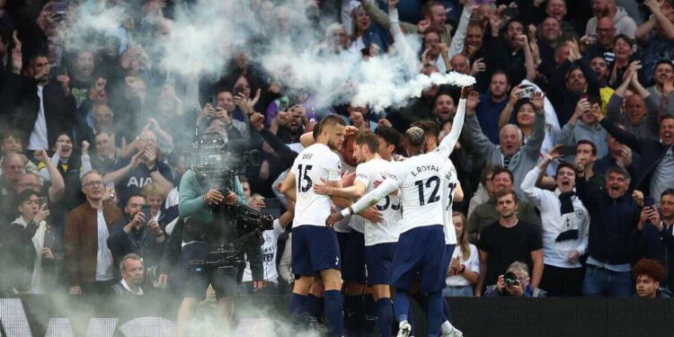 Tottenhami kërkon dy titullarët e Simeones