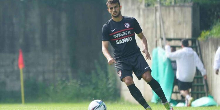 Konfirmohet tërheqja e dy skuadrave nga Superliga e Turqisë