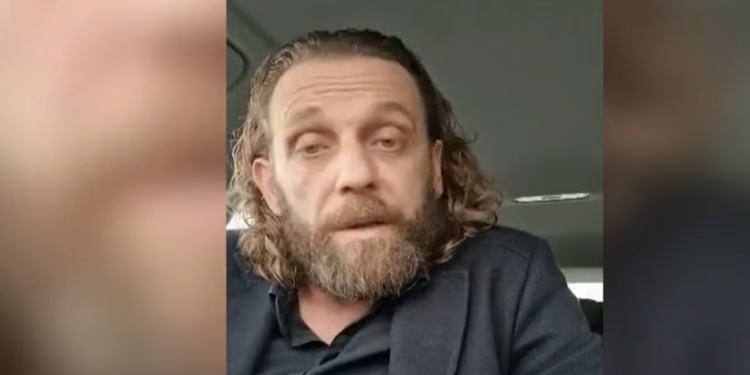 “45 mijë euro për 5 vjersha”, sqarohet Veseli