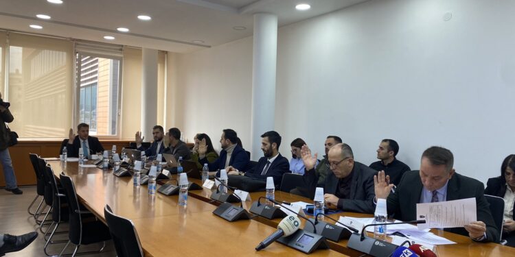 Ndryshimi i projektligjit të buxhetit për 2023 shqyrtohet në Komisionin për Buxhet