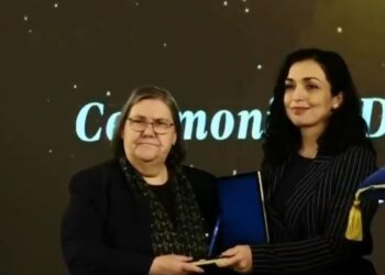 Osmani ndan medalje presidenciale: Duke e mbrojtur të vërtetën e mbrojmë shtetin