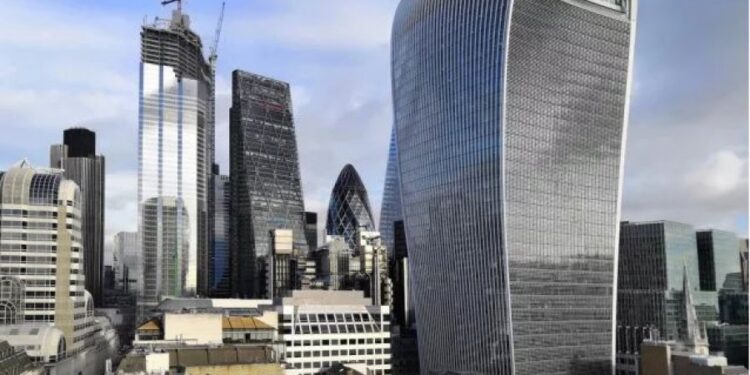 Vdes arkitekti që bëri historinë e rrokaqiejve në botë, Rafael Vignoli