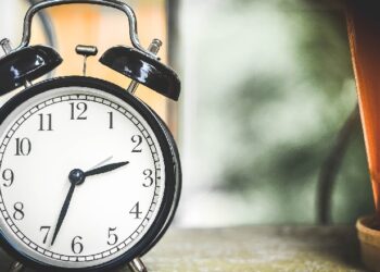 Më 26 mars bëhet ndërrimi i orës