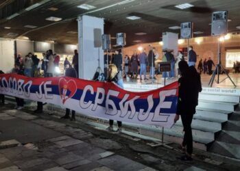 Studentët dhe qytetarë tjerë serbë protestojnë sërish, kërkojnë refuzimin e propozimit evropian