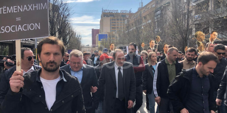 Përfundon e qetë protesta e PSD-së