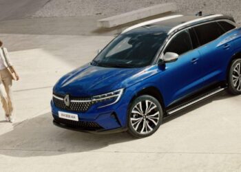 Auto Mita sjell Renault Austral me sistem të avancuar 4CONTROL