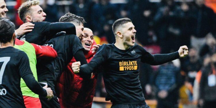 Rashica asiston në fitoren e Galatasaray