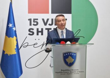 ​AAK kundër rritjes së çmimit të energjisë elektrike, paralajmërojnë protesta