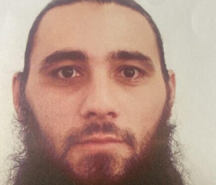 Policia kërkon ndihmë nga qytetarët për vendndodhjen e të kërkuarit për grabitje të armatosur