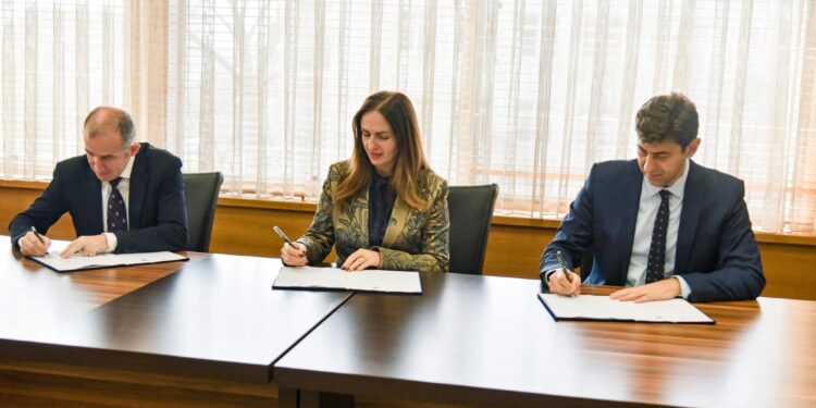 MASHTI dhe UP nënshkruajnë marrëveshje për aktivitete të përbashkëta