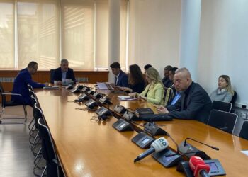 Komisioni “ad-hoc” formon Grupin Punues për shqyrtimin e Projektligjit për Vettingun