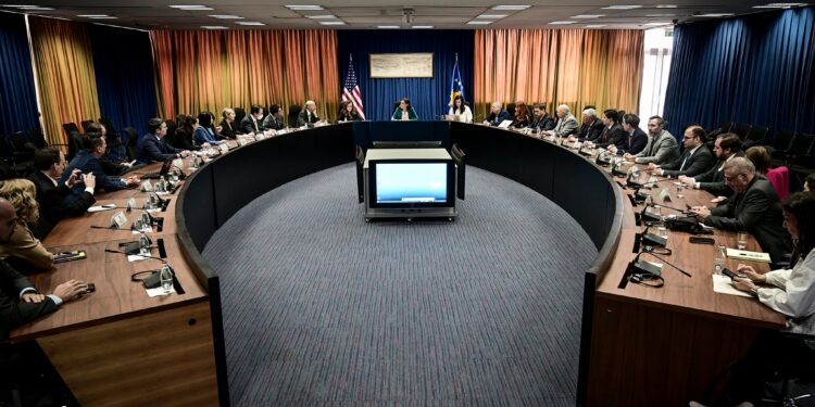 Rizvanolli pret 6 kompani të mëdha amerikane të investojnë në Kosovë