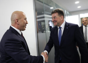 Haradinaj pas takimit me Lajçak: Për AAK-në marrëveshja është me interes nacional