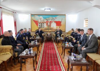 Drejtori i Policisë nis detyrën me vizitë në Prekaz