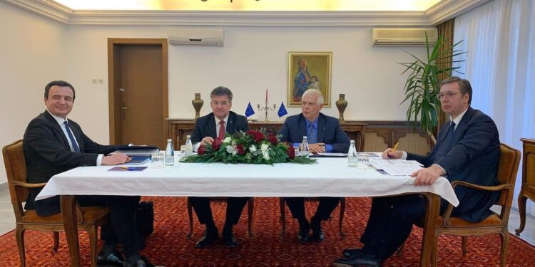 Fillon takimi trepalësh