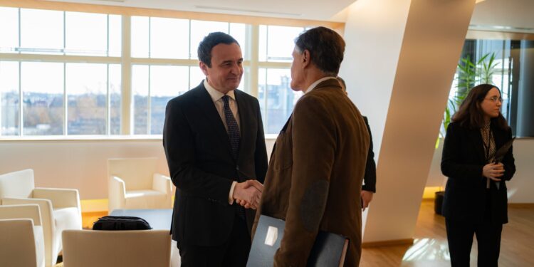 Kurti në takim me eurodeputetin Aguilar, temë diskutimi liberalizimi i vizave