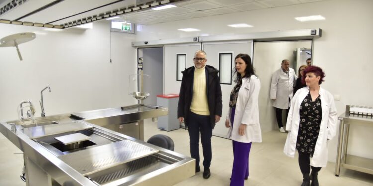 Vitia viziton institutet para-klinike në QKUK ku u investuan 654 mijë euro