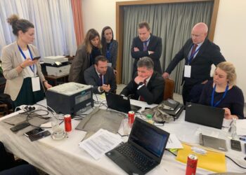 Lajçak shkruan për “Javën e dialogut që dha sukses”