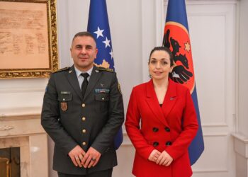 Gjeneral Sefer Isufi emërohet këshilltar ushtarak i presidentes Osmani