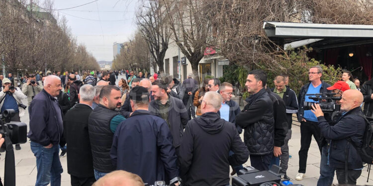 Policia: Përfundon e qetë e pa incidente protesta në Prishtinë