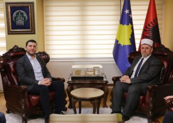 Krasniqi takohet me Tërnavën: Gjatë këtij muaji të ftojmë për më shumë vepra të mira