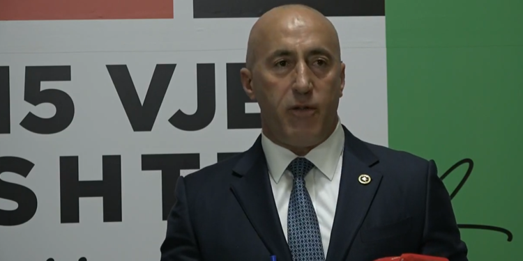 Haradinaj-Kurtit: Mos bëj eksperimente, zbatoje sa më shpejt marrëveshjen me Serbinë