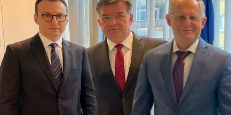 Javën e ardhshme takohen Bislimi e Petkoviç në Bruksel