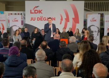 Abdixhiku: Marrëveshja Kurti – Vuçiq e rrezikshme dhe lëshim i madh