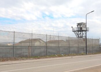 Puna i bënë të mos e ndiejnë fort burgun