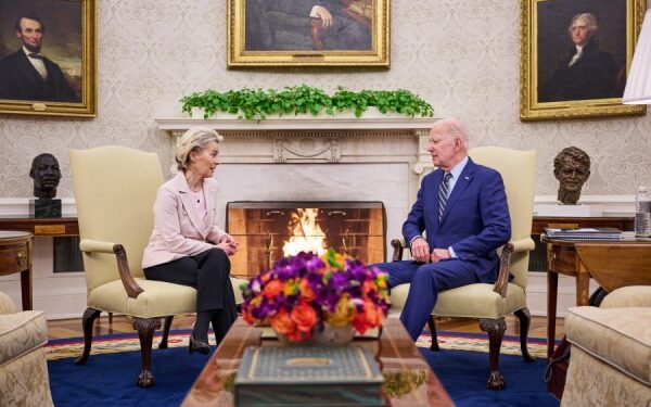 Von der Leyen bisedoi me Biden për dialogun Kosovë-Serbi: Ka një plan të mirë në tryezë