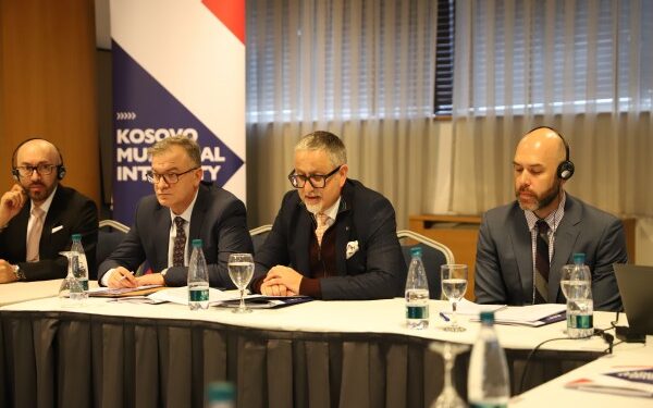 Vitia: Jam i përkushtuar për transparencë