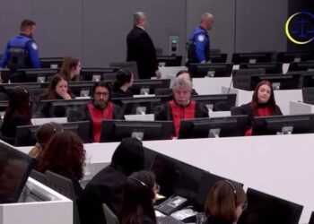 Pjetër Shala largohet nga salla e gjyqit, avokati: Ai po dridhej dhe është në ankth