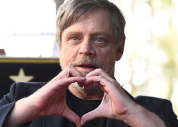 Aktori i njohur mbledh para për të blerë drone në ndihmë të ushtrisë ukrainase