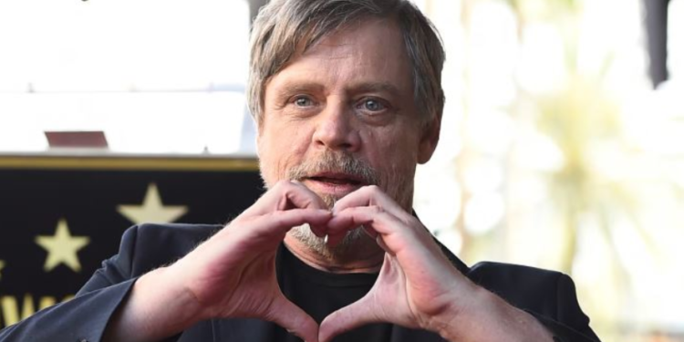 Aktori i njohur mbledh para për të blerë drone në ndihmë të ushtrisë ukrainase