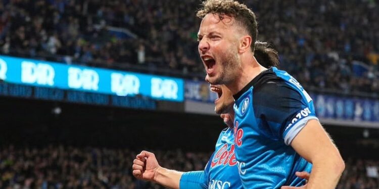 Rrahmani “shtyllë” e Napolit, vlerësohet mirë në sfidën me Frankfurtin