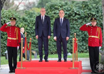 Begaj priti në takim presidentin e Austrisë