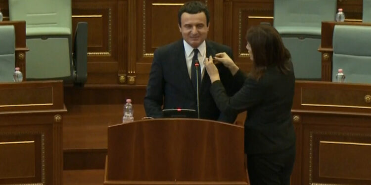 Ish-deputetja e PDK-së kërkon që Kurti t’i dalë në mbështetje Musliut