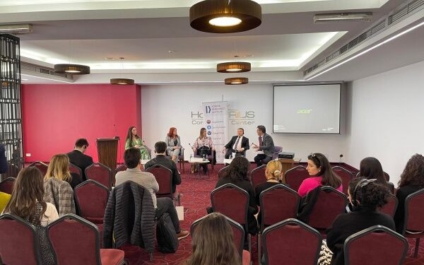 ​Haxhiu: Gratë i vuajnë më shumë fenomenet negative në vend