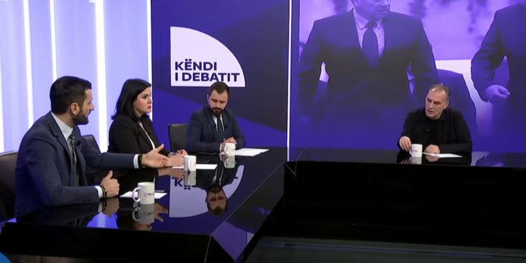 Limaj: Kurti duhet të japë dorëheqje