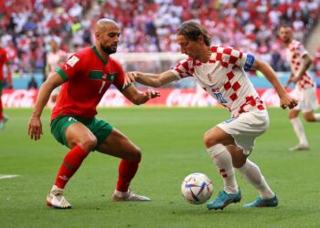 Modric i dhuron Turqisë fanellën e Botërorit për ta nxjerrë në ankand