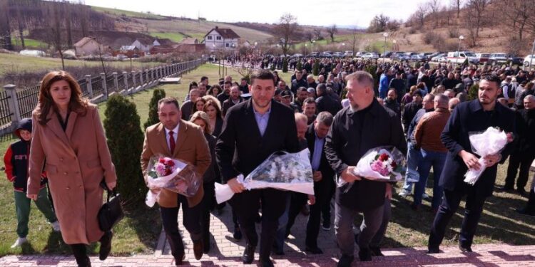 Krasniqi ka kërkuar drejtësi në përvjetorin e Masakrës së Izbicës