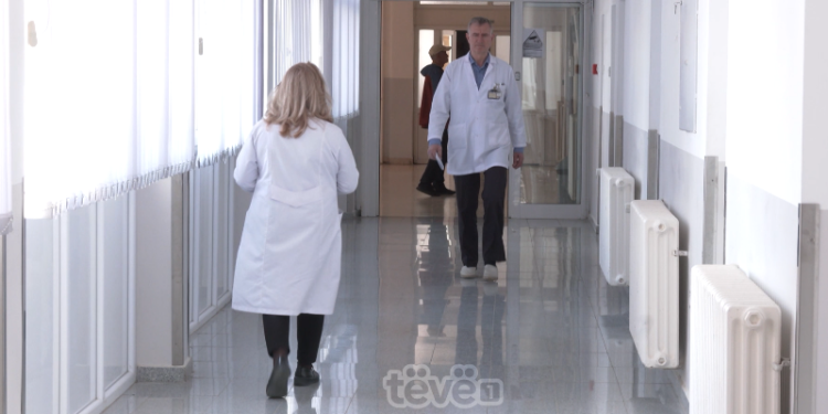 Klinika e Radiologjisë nuk po përballet me ikjen e mjekëve