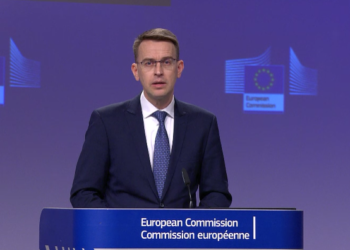 Lajçak viziton Prishtinën e Beogradin për zbatimin e marrëveshjes