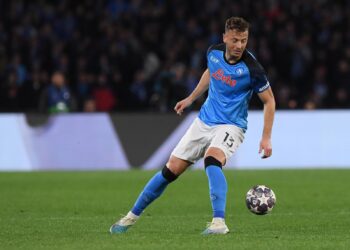 Rrahmani “shtyllë” e Napolit, vlerësohet mirë në sfidën me Frankfurtin