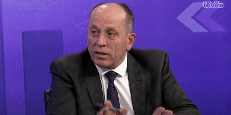 Shala: Mënyra se si Qeveria Kurti ka shpërndarë paratë kesh lë vend për dyshime