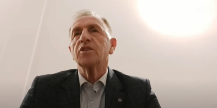 Azemi pas largimit të punëtorëve të mirëmbajtjes: Nuk mbajmë përgjegjësi nëse nxënësit infektohen