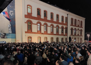 Djathtistët serbë protestojnë kundër propozimit evropian