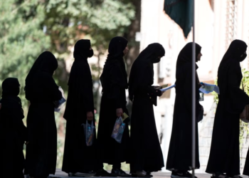 Ndalimi i shkollimit i vajzave dhe grave afgane, diskriminim brutal