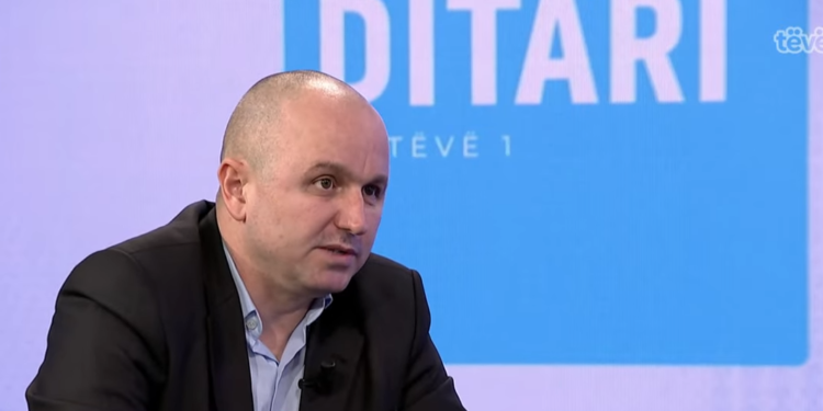 Uka: Vuçiqi do ta përdorë Asociacionin si pretekst për të mos nënshkruar më 18 mars