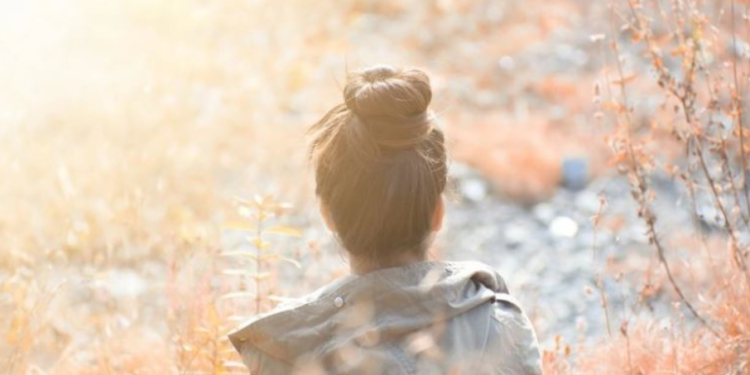 Këto zakone duken të pafajshme, por ato mund t’i përkeqësojnë alergjitë sezonale